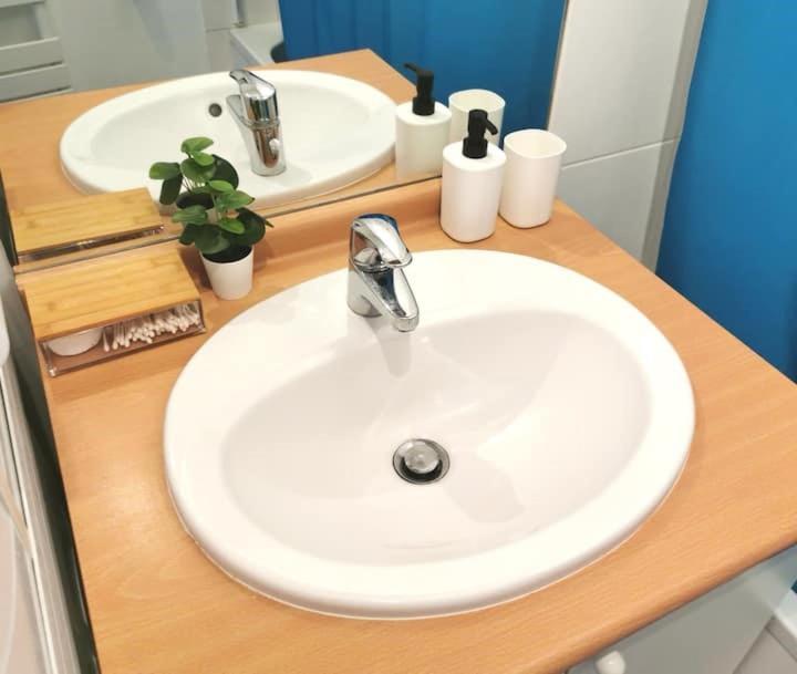 CHIC 2CHAMBRES,70m²+balcon+parking+WIFI 南特 外观 照片